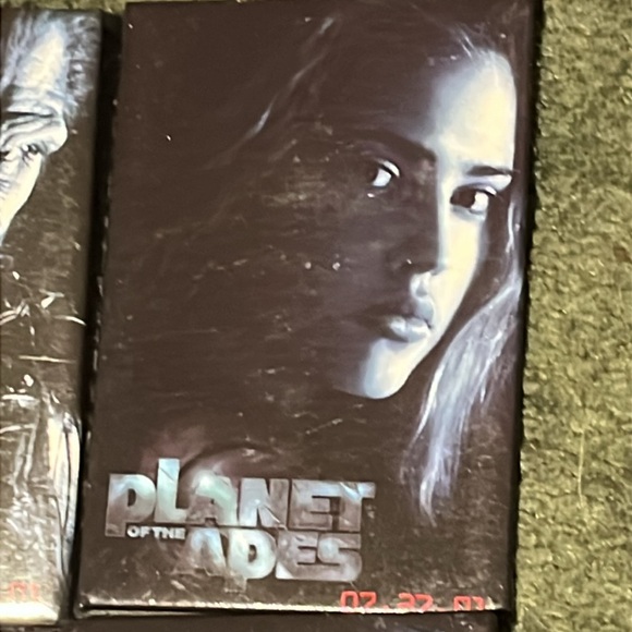 Planet of the Apes (2001) promo buttons - Set of 6 - Great Shape! - Picture 4 of 10